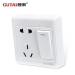 墙壁插座 家庭安全的守护者，温州开泰家居用品的专业选择